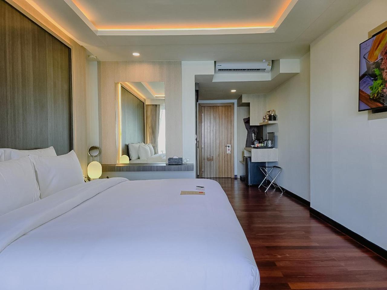 Anona Sunset Boutique 5* Ban Karon