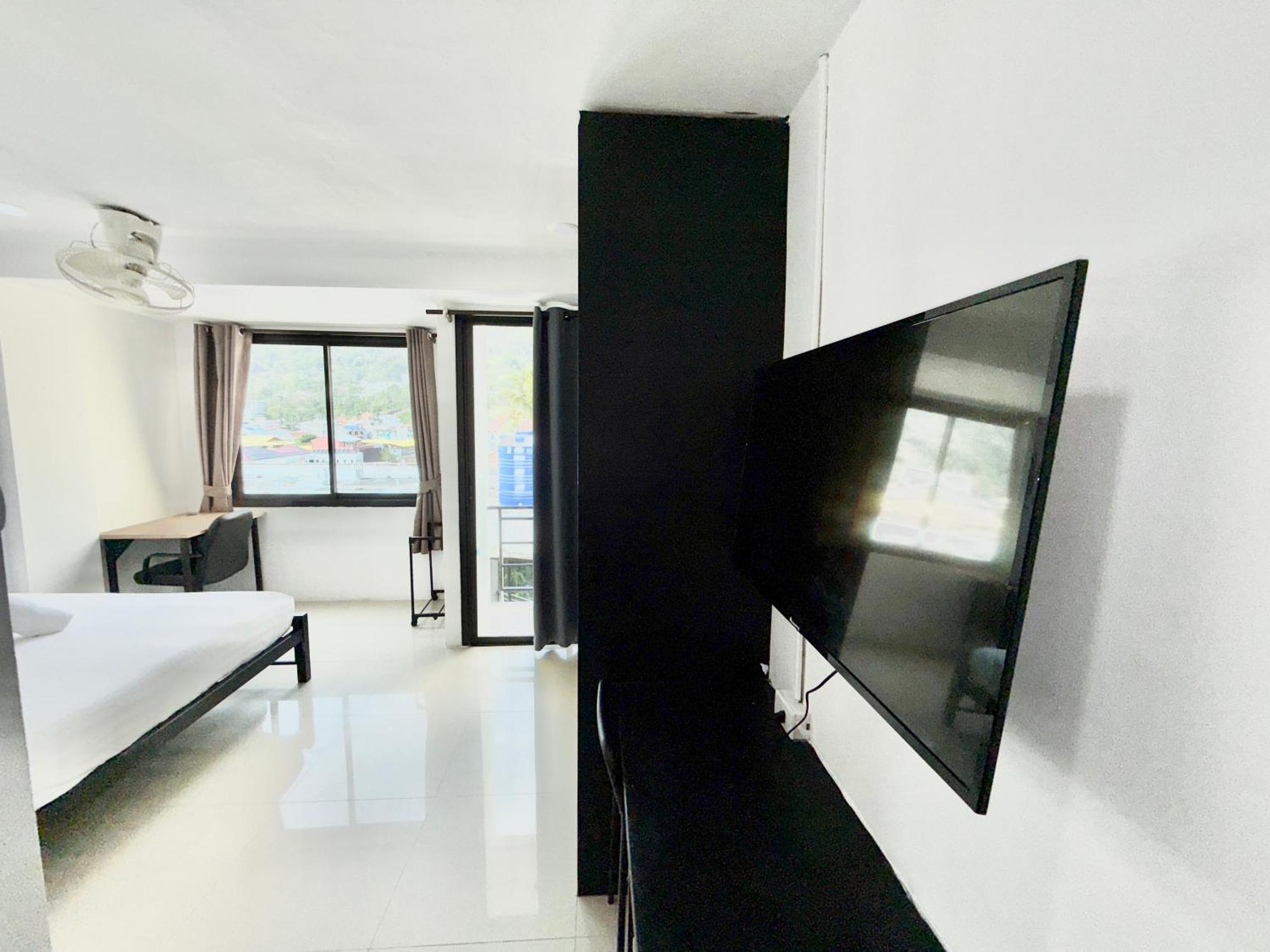 Easy Life 7 Apartment *