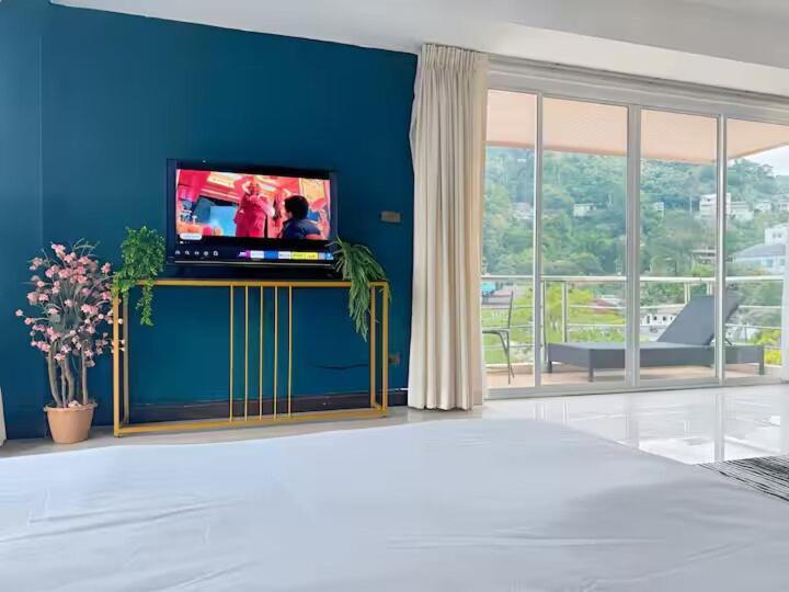 Peaceful Penthouse Homestay