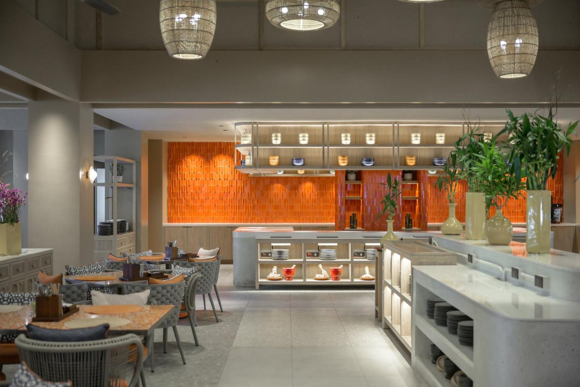 Centara Phuket - Sha Extra Plus Hotel 4*