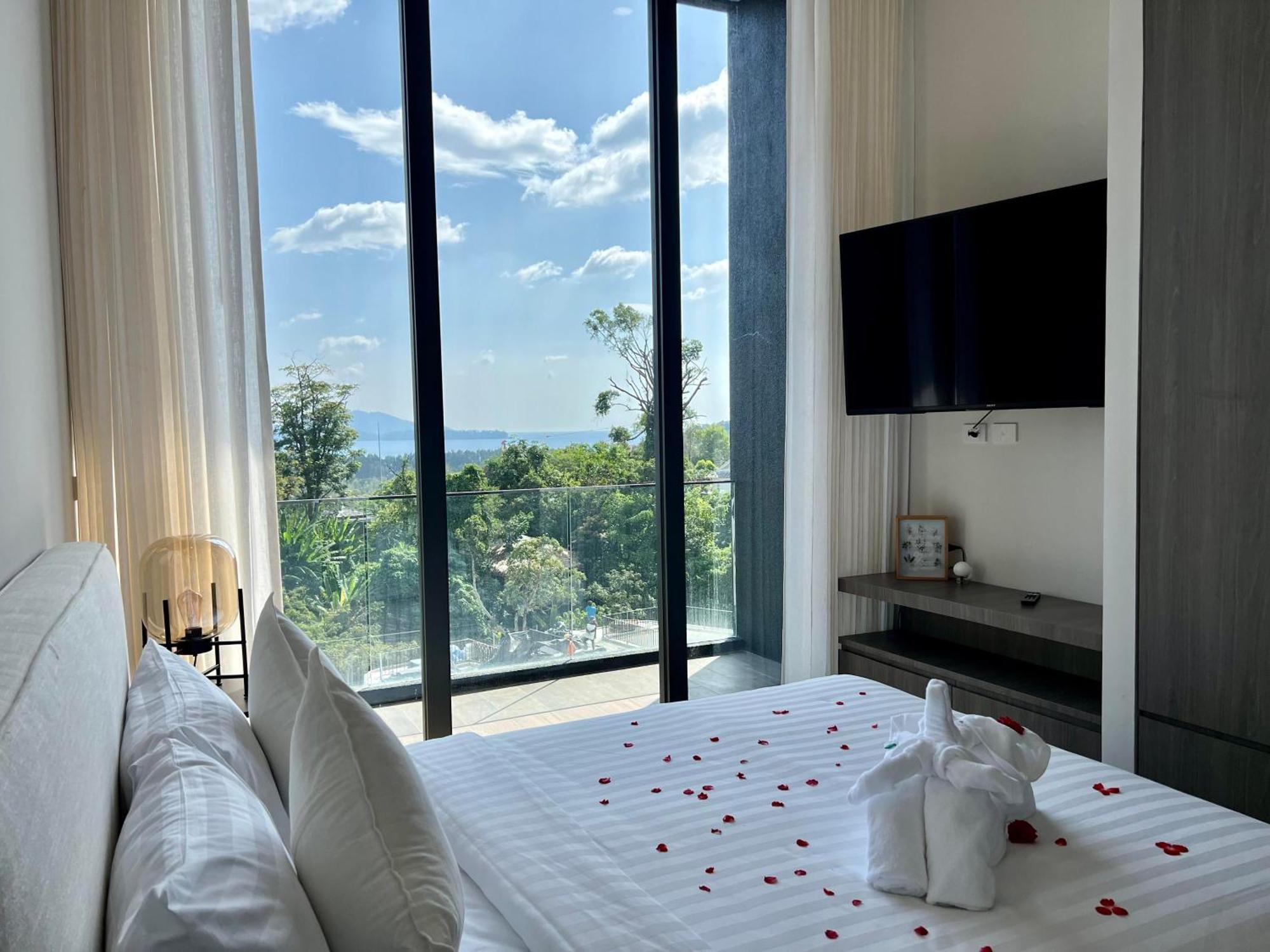 Akra Collection - Hideaway Hotel 5*
