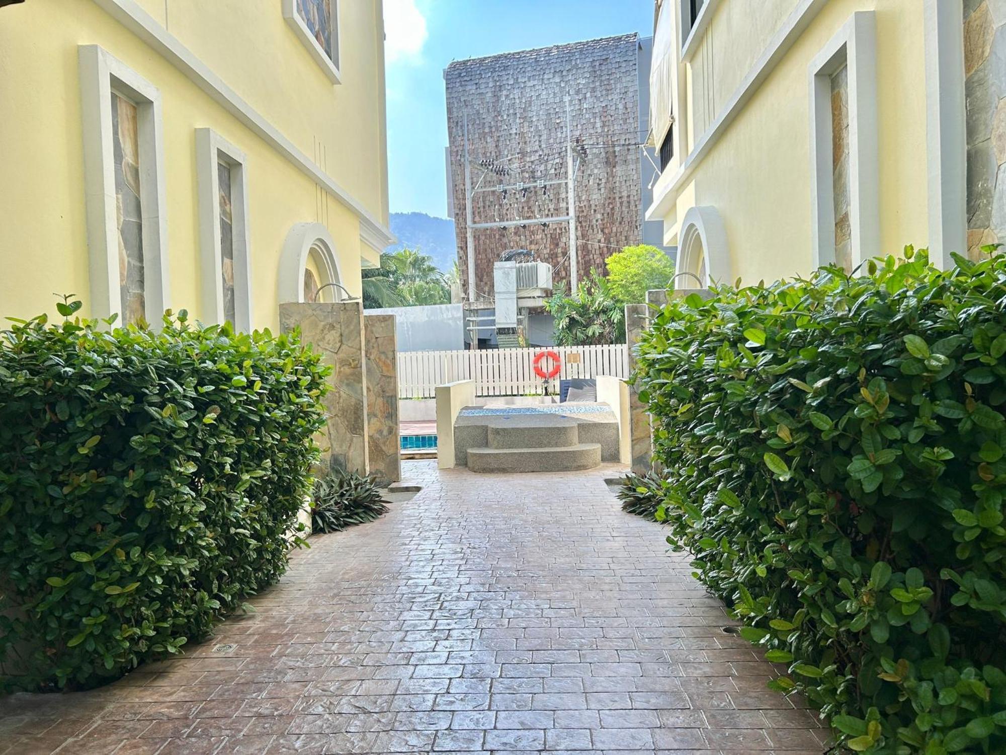 1 Bedroom - The Nai Harn Apartment Phuket