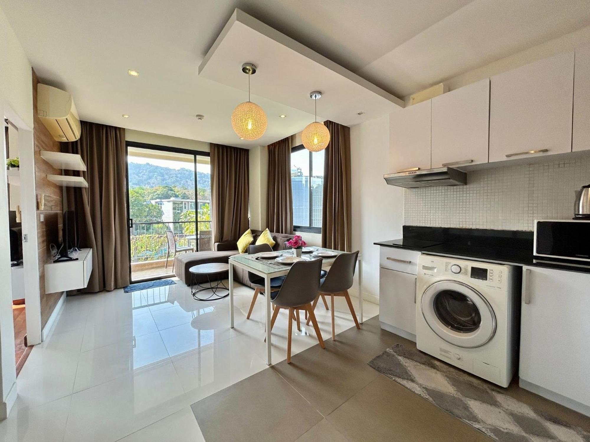 Cozy 2 Bedrooms - The Nai Harn By Ahp Apartment