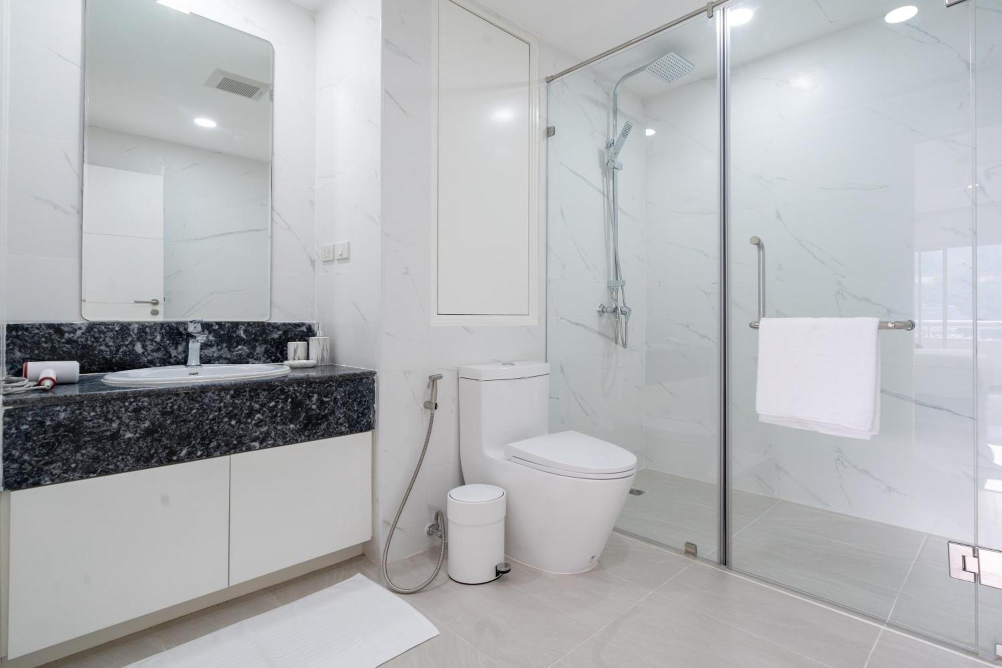 Luxury 2 Minutes From The Apartment Patong