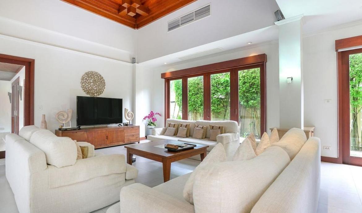 Sea-esta Villa *