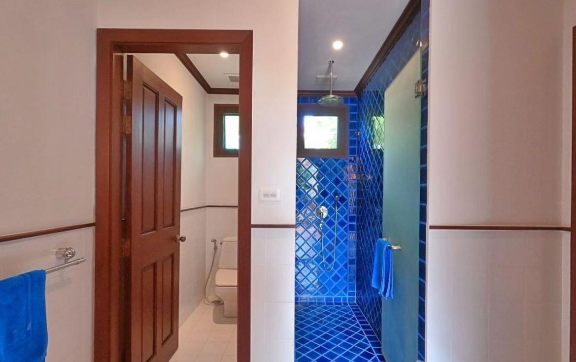 Sea-esta Villa *