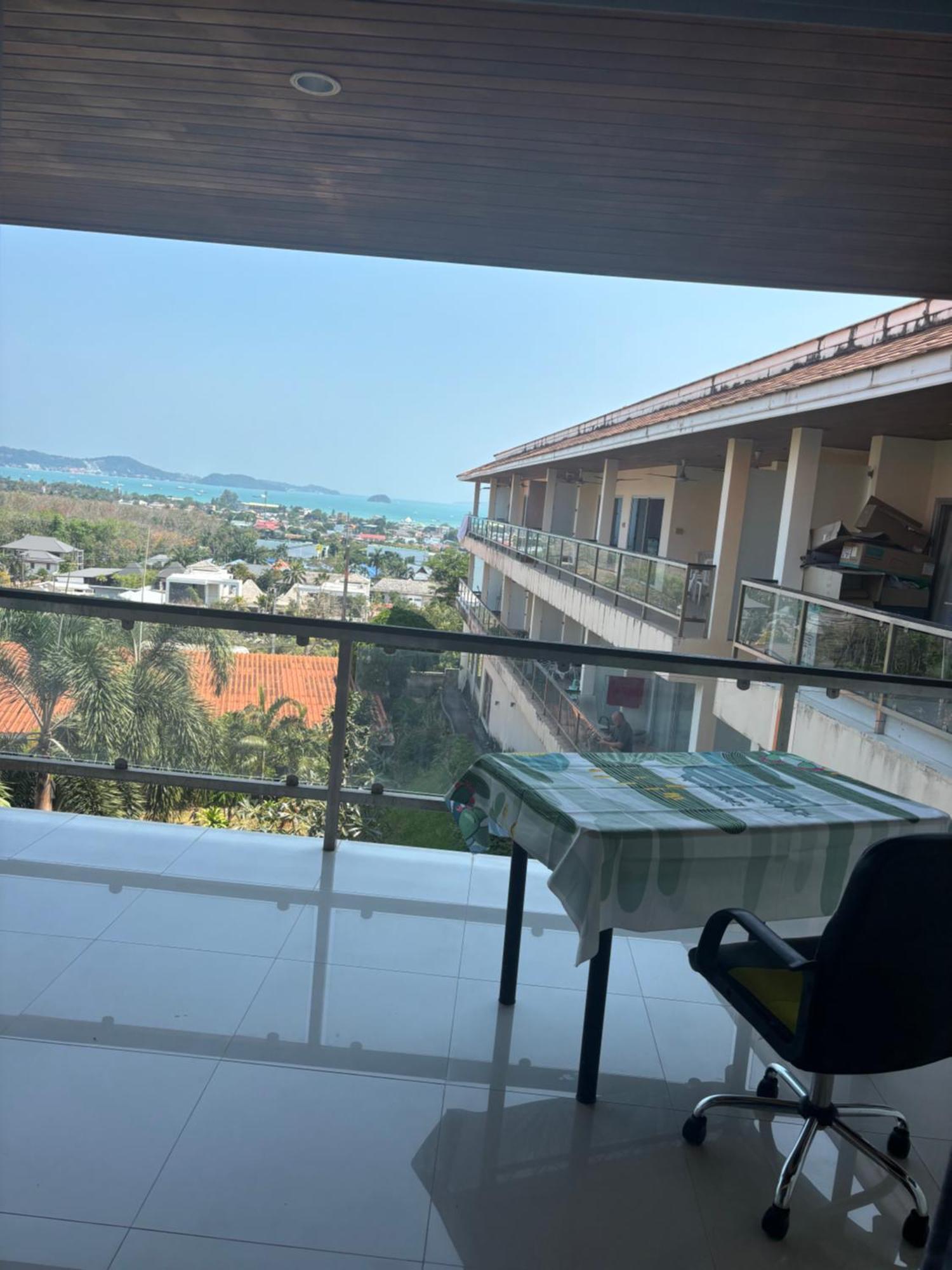 Apartment Large With A Sea View