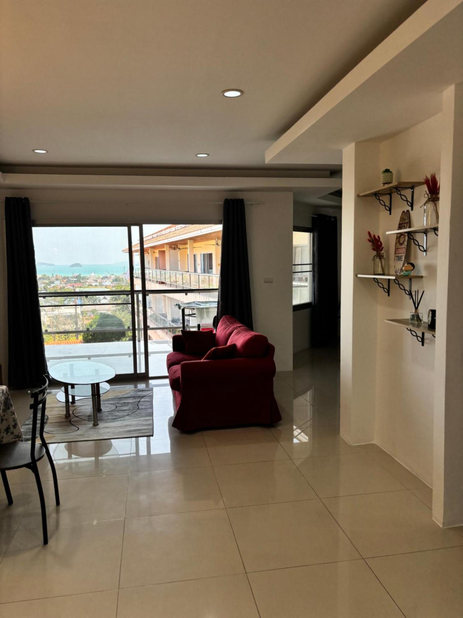 Apartment Large With A Sea View *