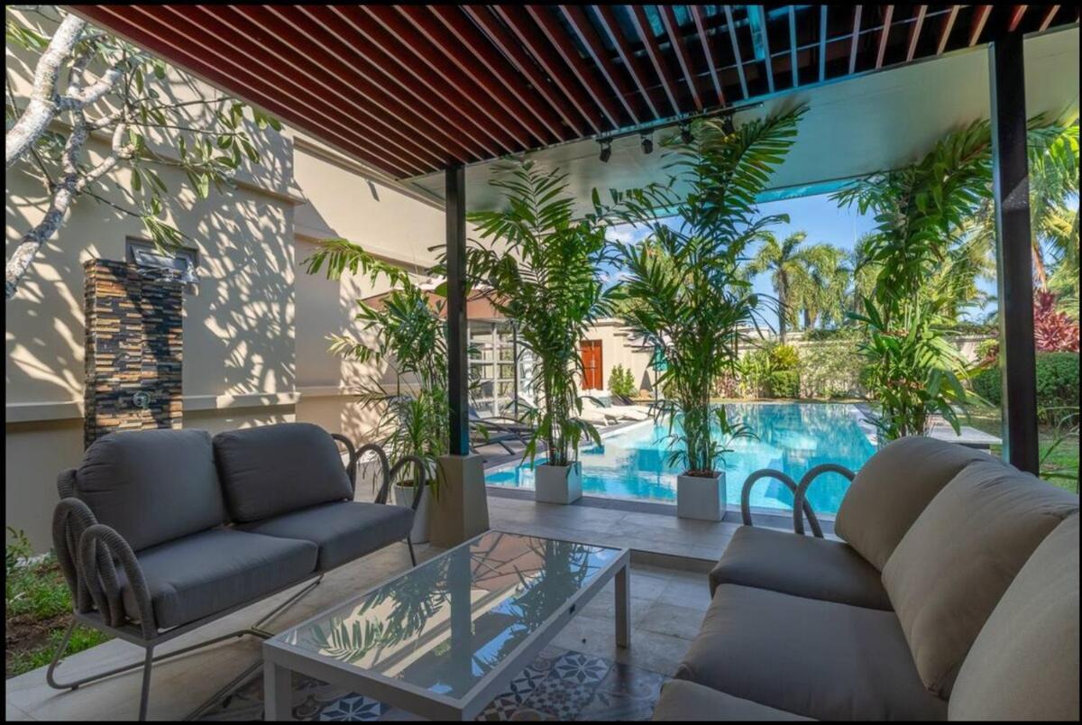 Villa Beautiful 5br Pool Walking Distance To Bangtao And Catch Club Thalang