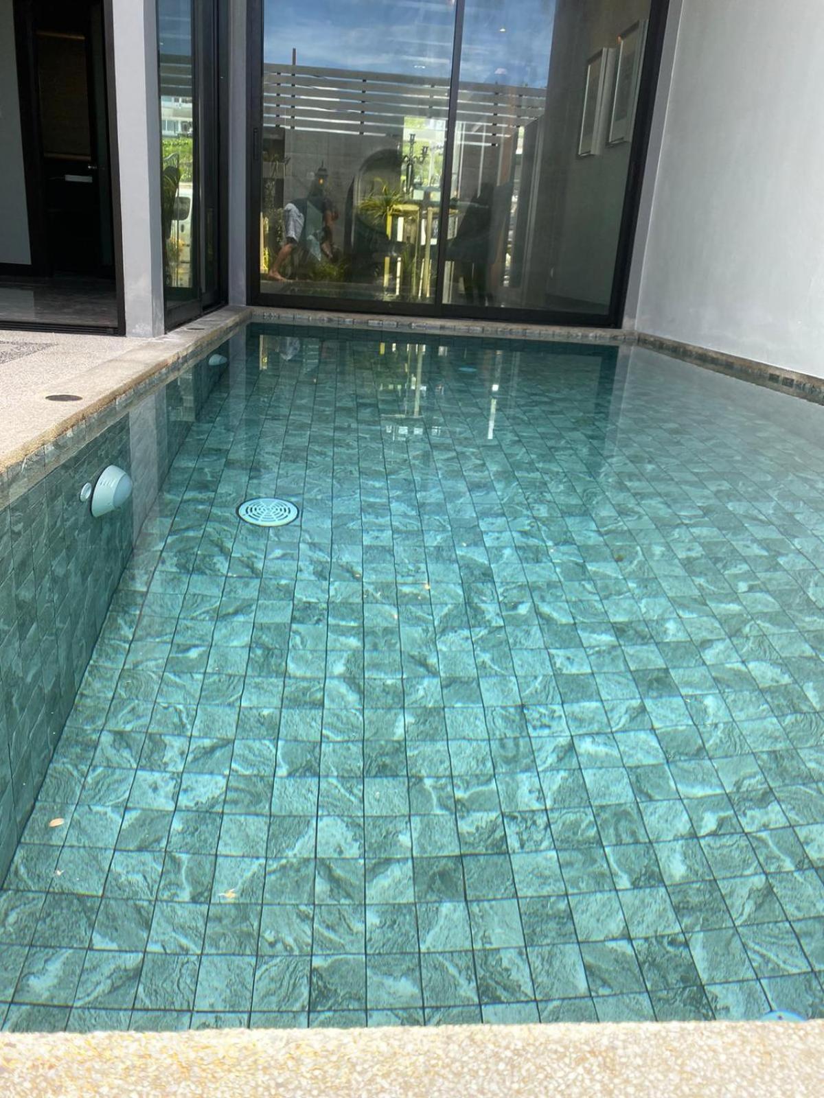 Villa Regent 2 Bedrooms *