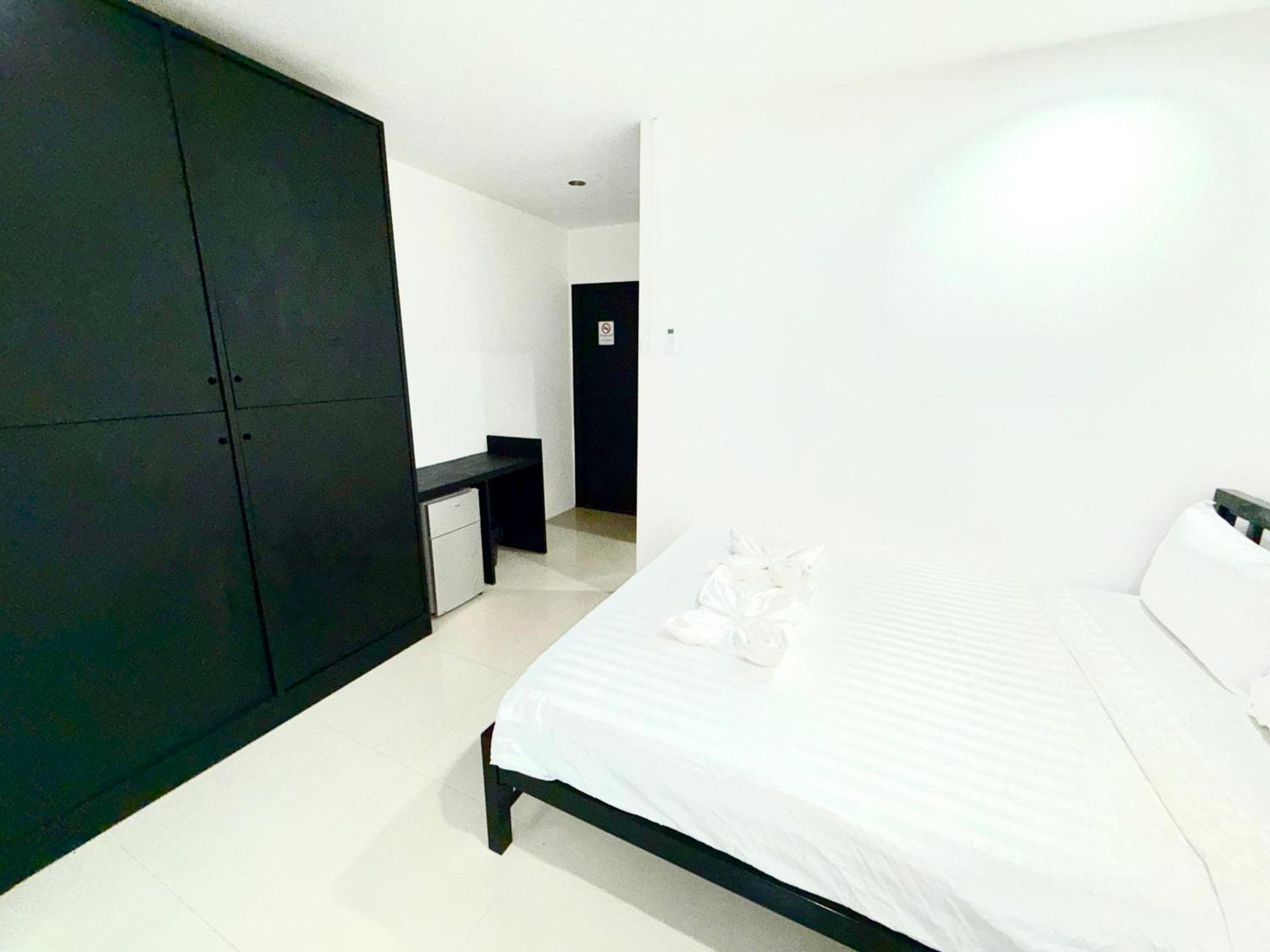 Easy Life 3 Apartment Patong