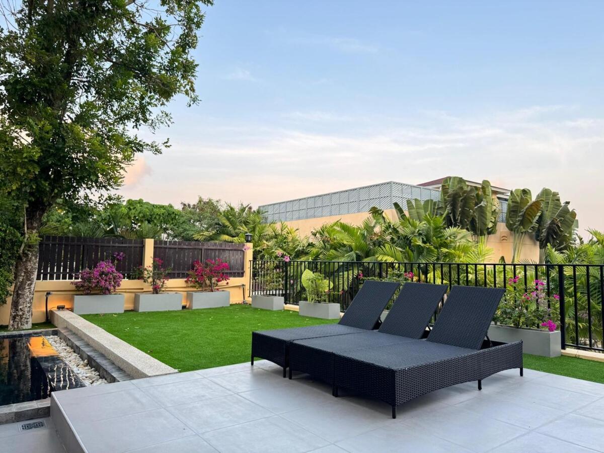 Holiday home V166 Luxury With Ocean Views & Private Rooftop Jacuzzi