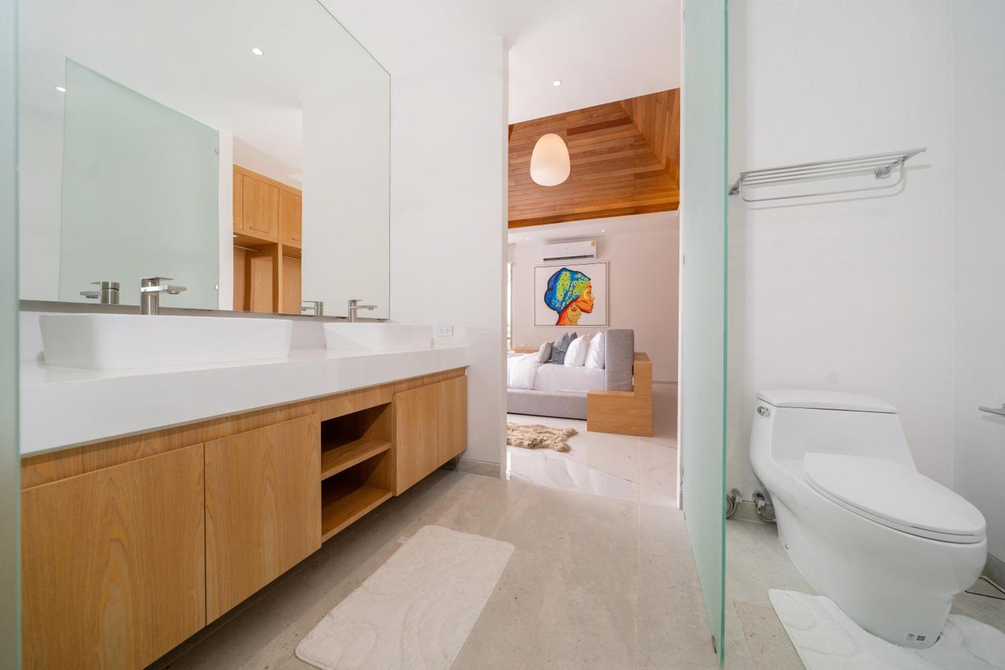 Brand New & Modern Luxury 4br Pool In Lux Pride 2 V12 Villa