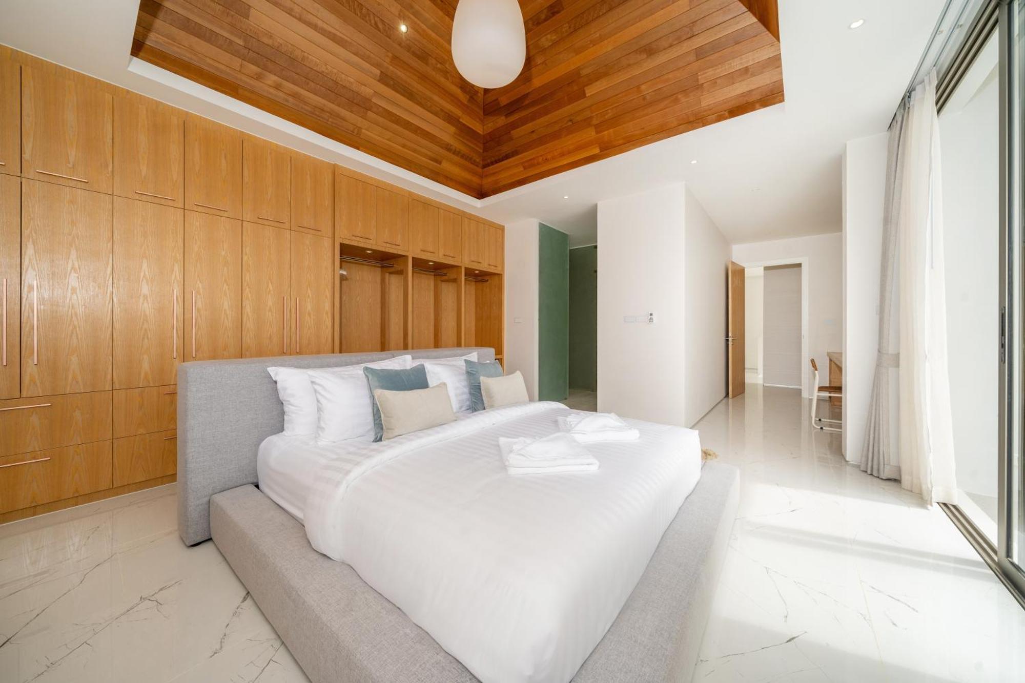Brand New & Modern Luxury 4br Pool In Lux Pride 2 V12 *