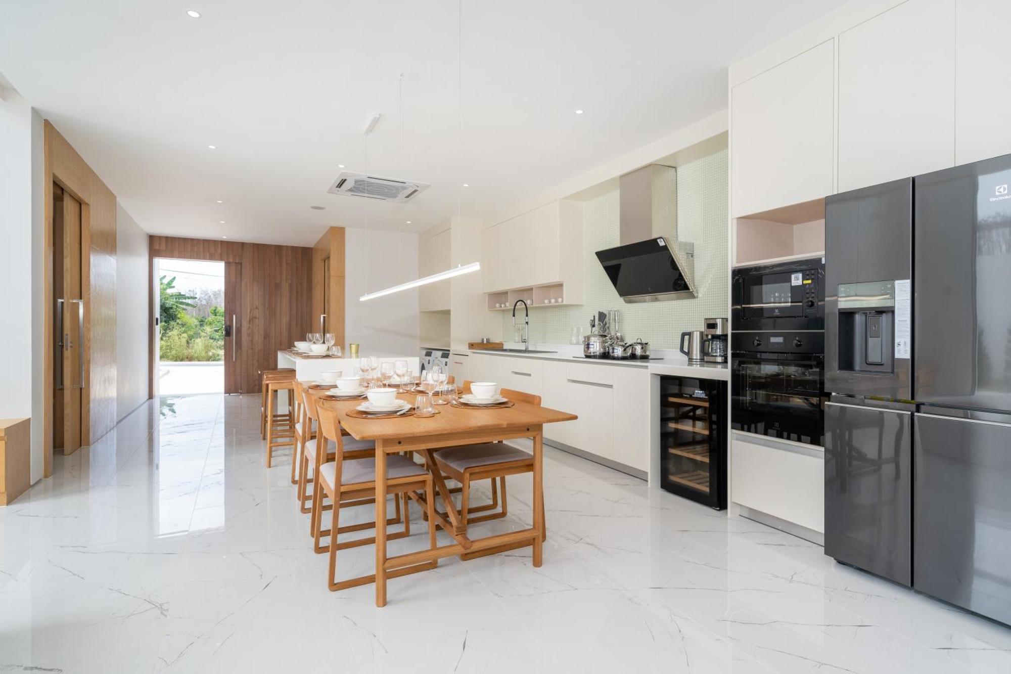 Brand New & Modern Luxury 4br Pool In Lux Pride 2 V12 Villa Ban Pak Lak