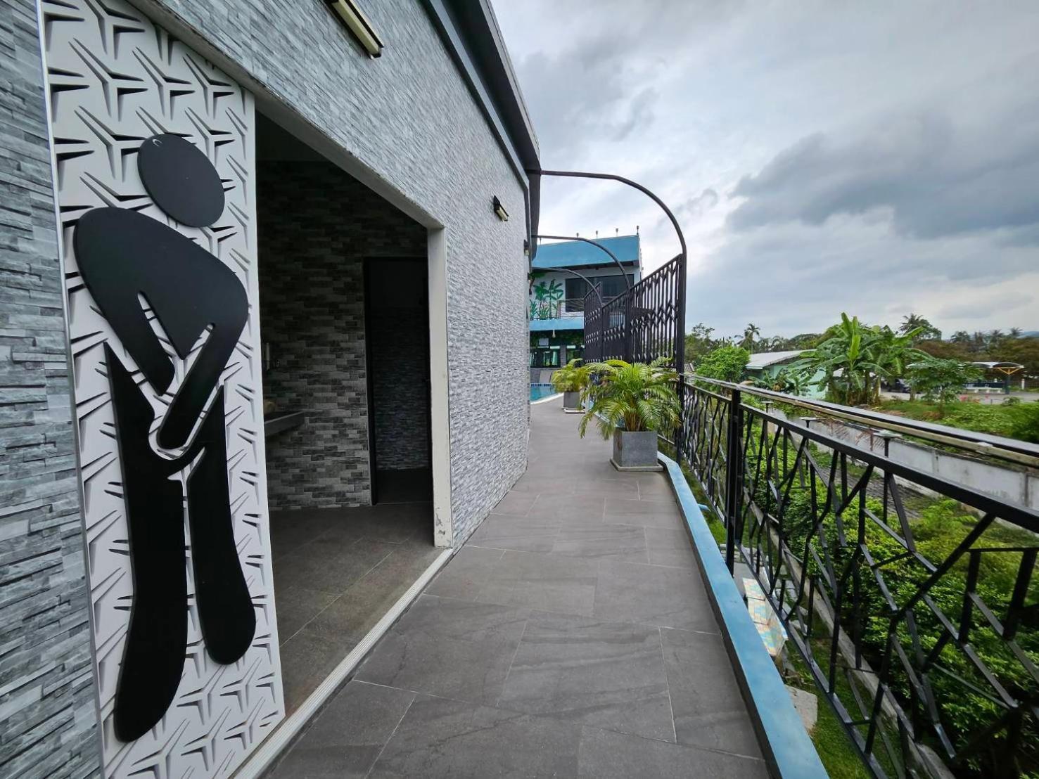 Little Loft Hotel 4*
