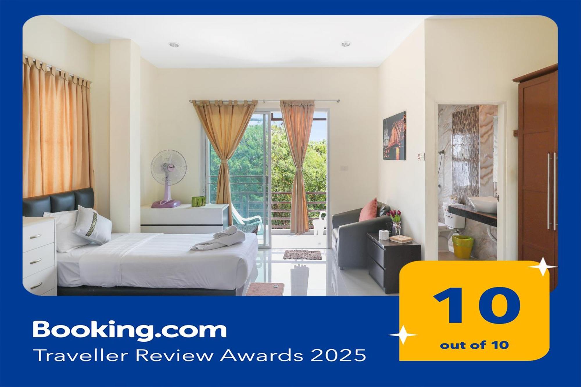 Phuket-chalong 3-bedrooms 240m2 Private Xlarge Family * Chalong