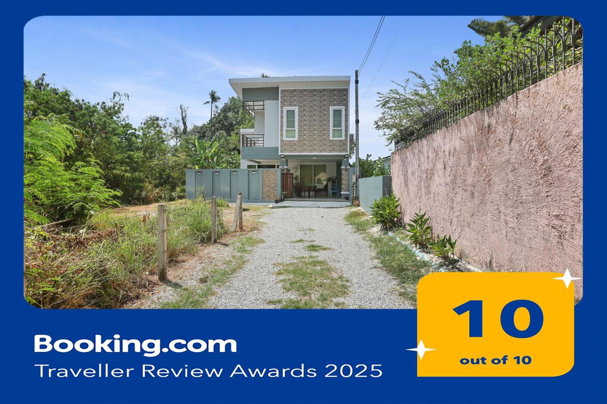 Phuket-chalong 3-bedrooms 240m2 Private Xlarge Family Chalong
