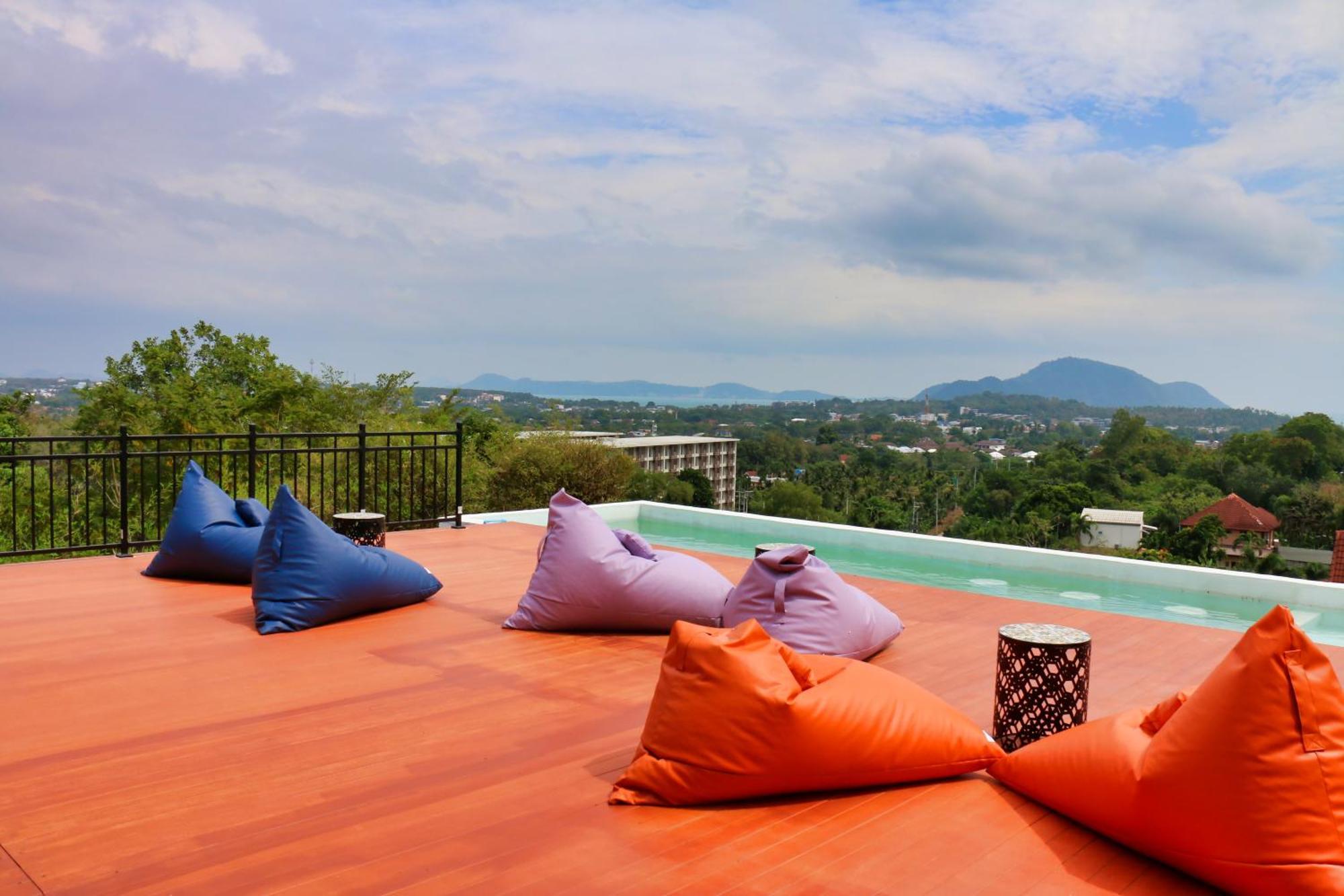 Azur Rawai Holiday home *