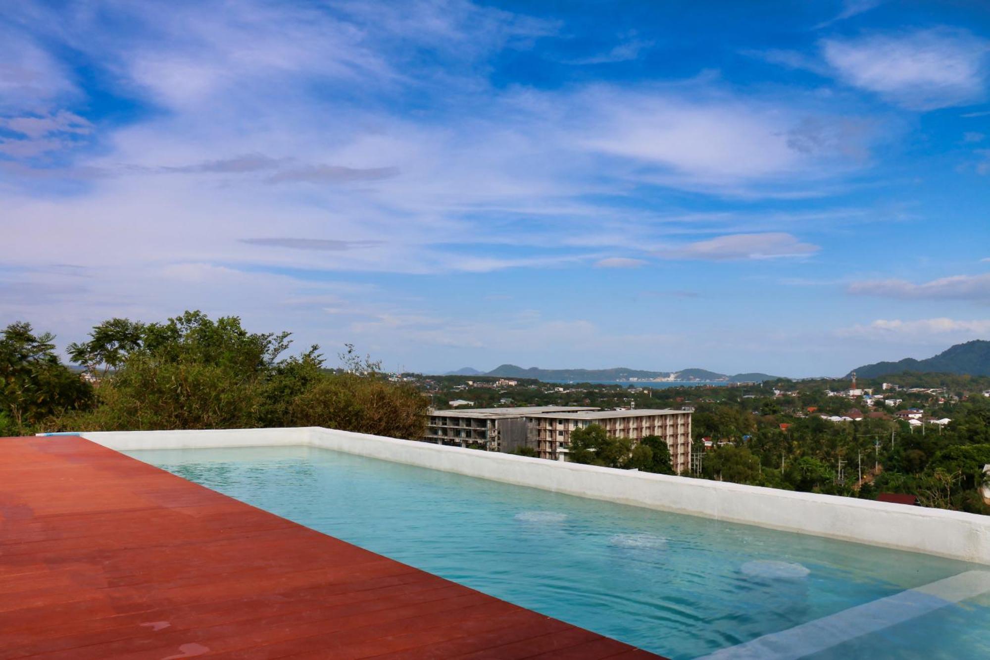 Azur Rawai Holiday home *
