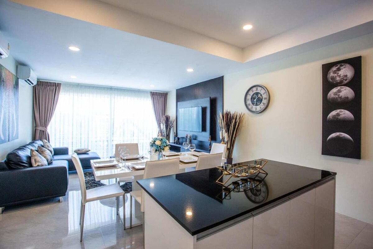 Phuket Pool Villa, 10 Min Walk To Rawai Villa *