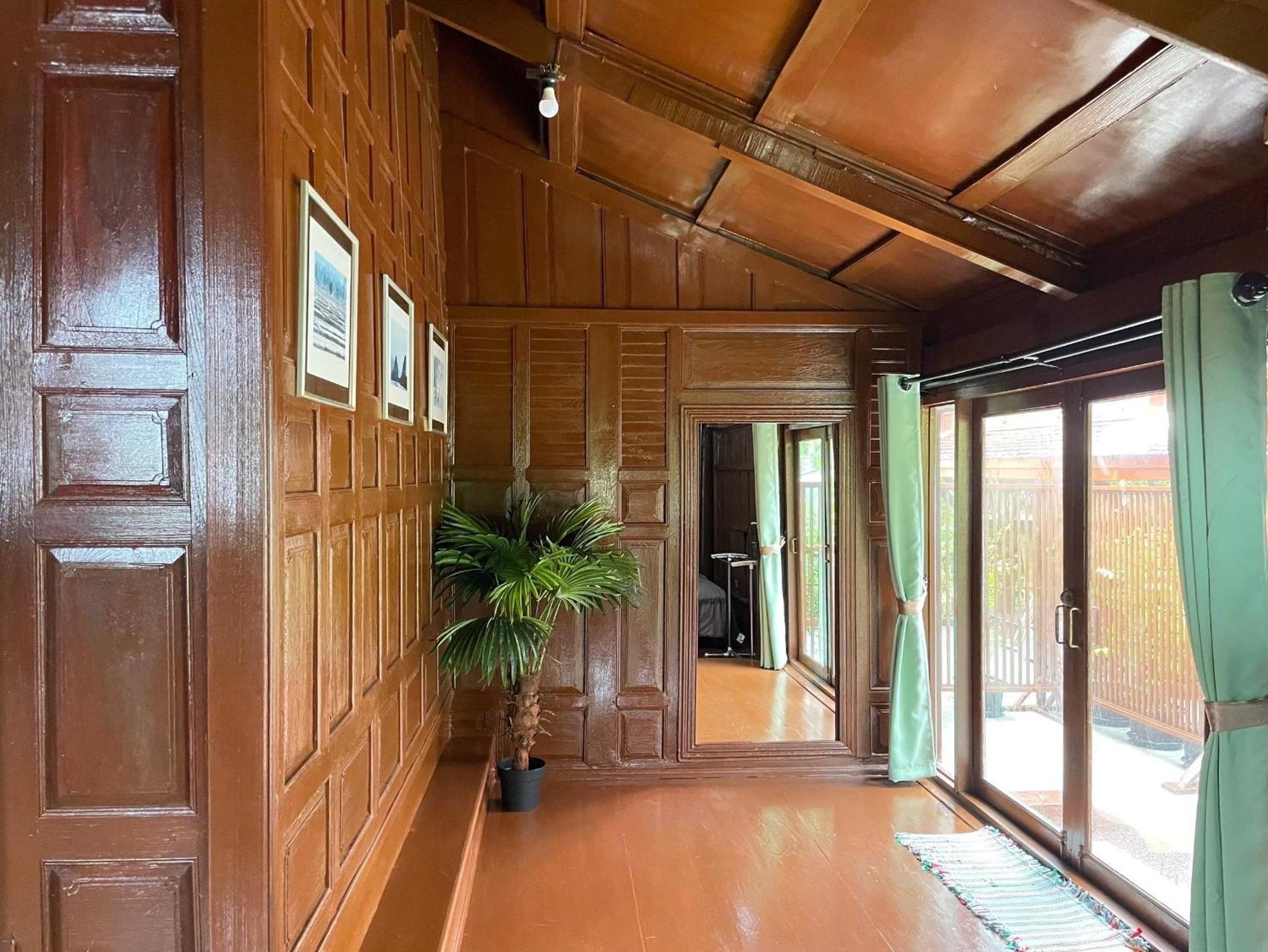 Niyang Siam House Nai Yang