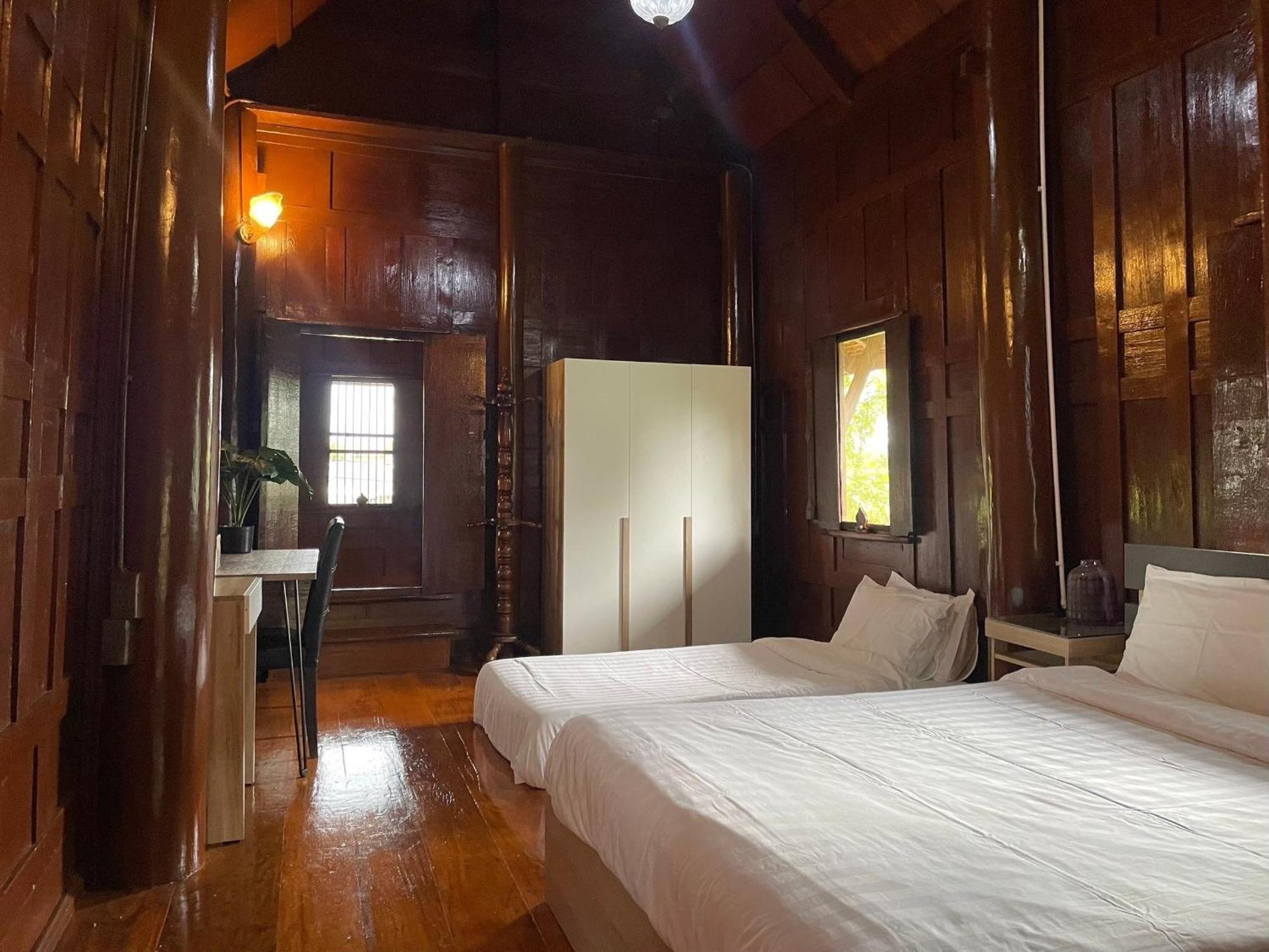 Niyang Siam House Homestay Nai Yang