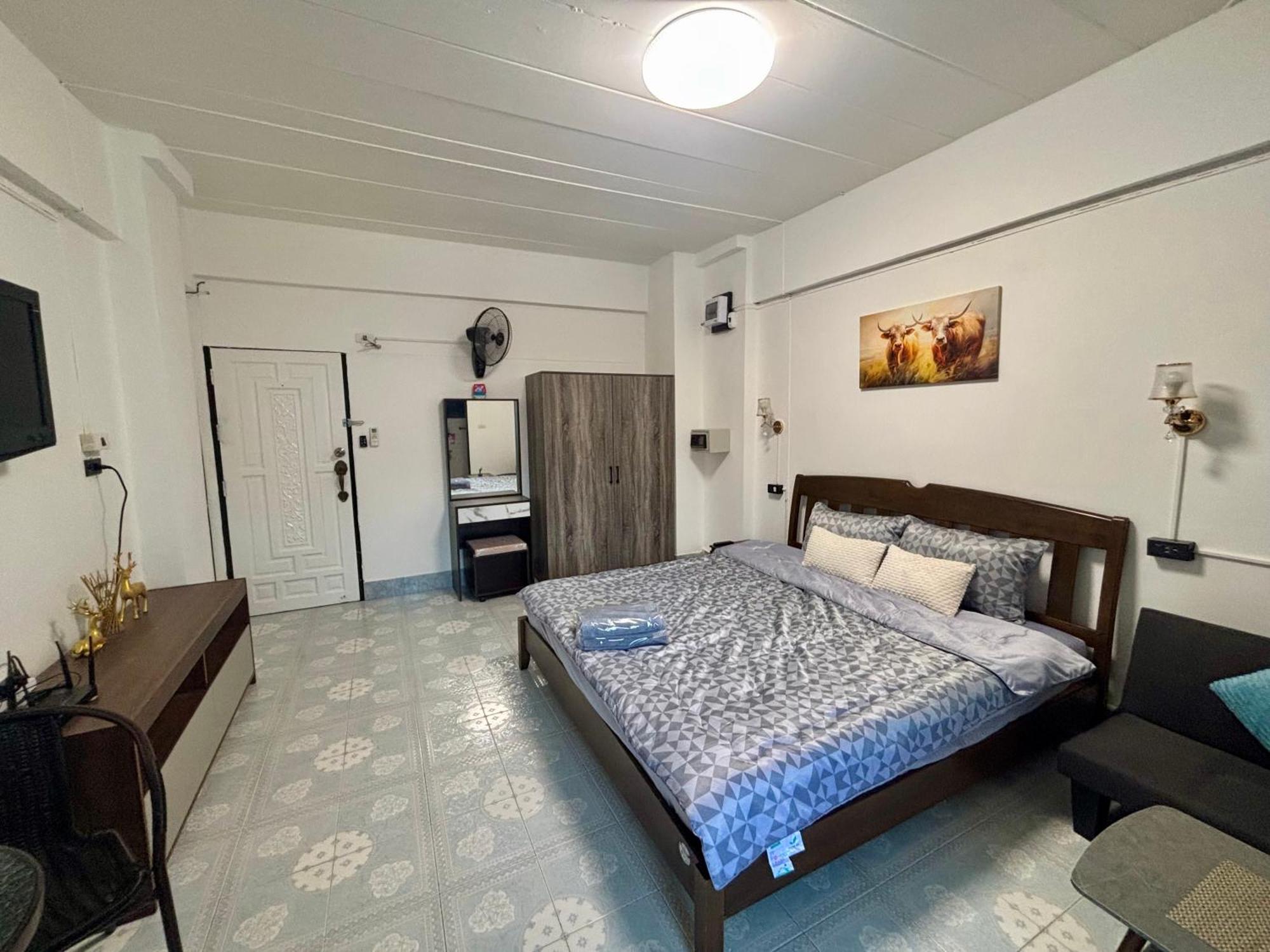 Apartment Kimchi Patong