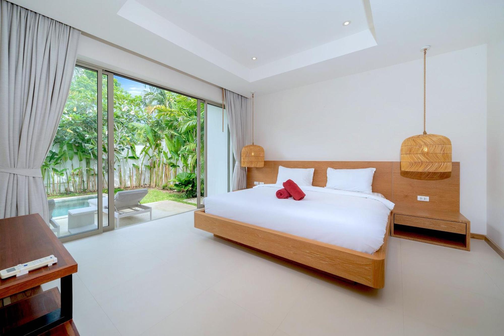 Trichada Tropical Luxury Thalang
