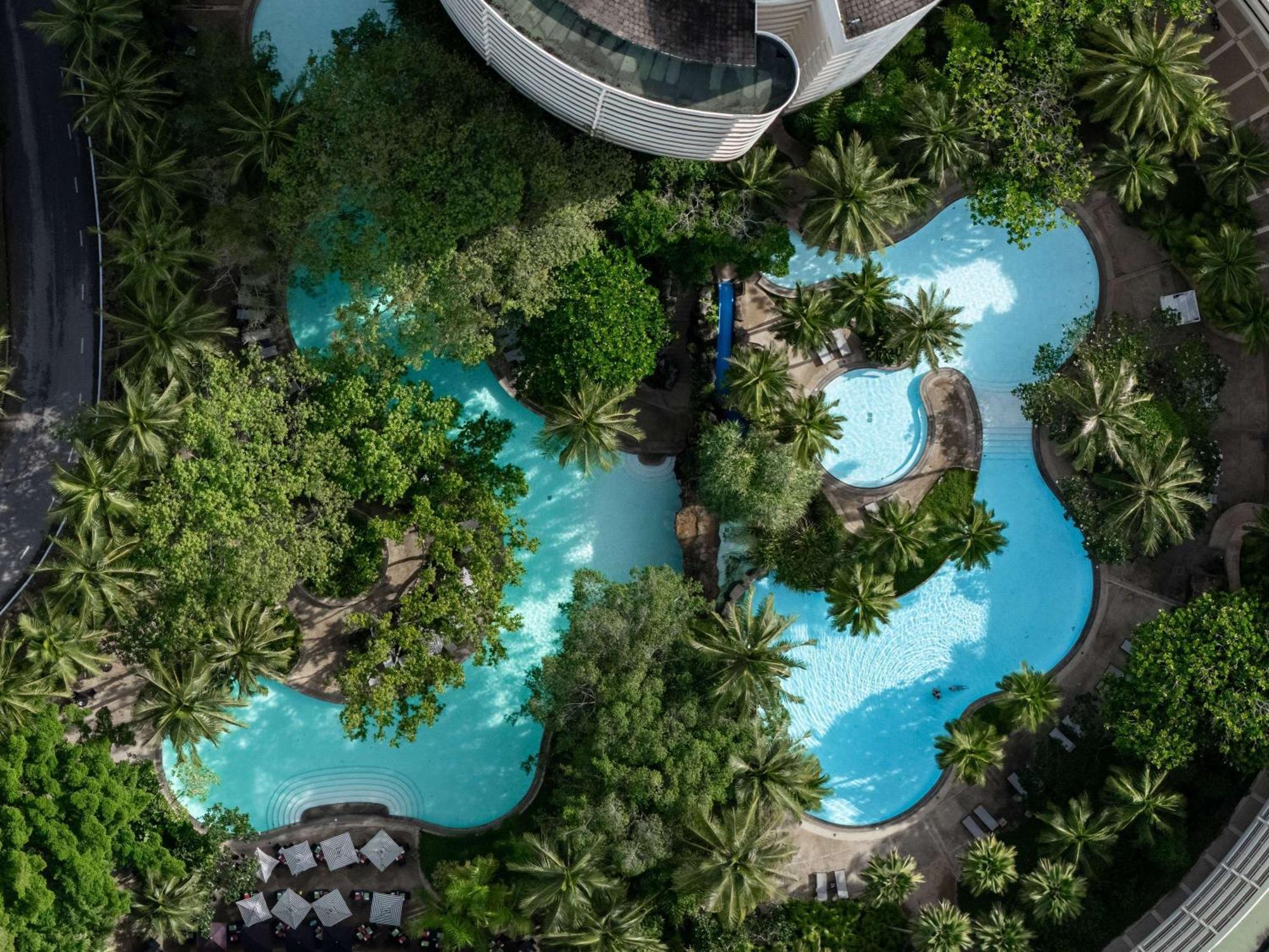 Pullman Phuket Beach Resort 5*