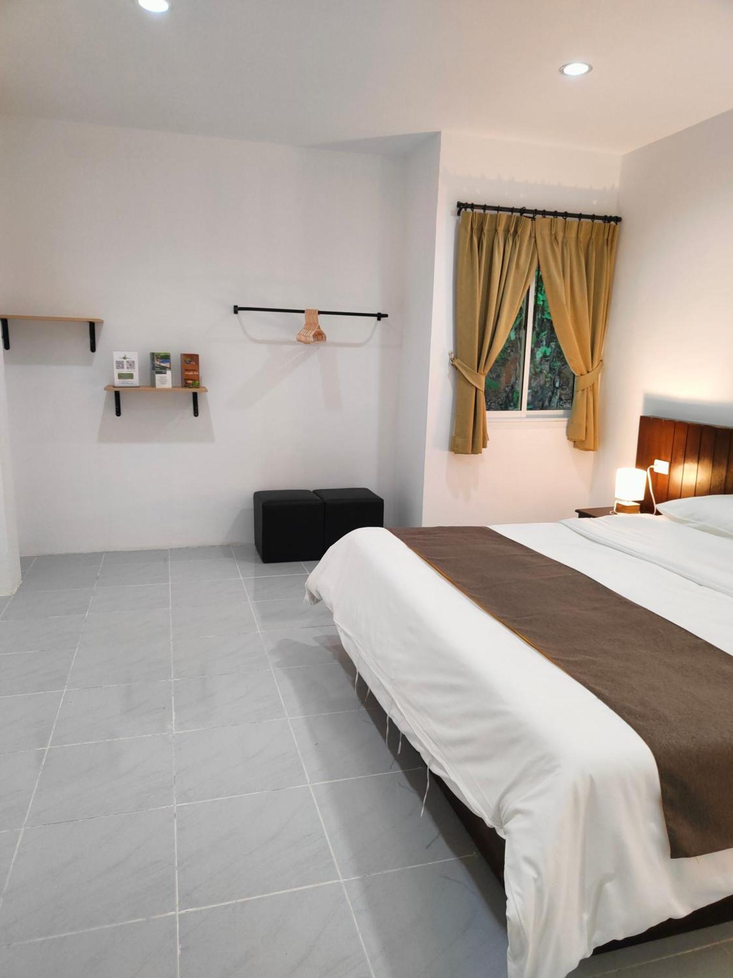 Phuket Jungle Experience 3* Karon