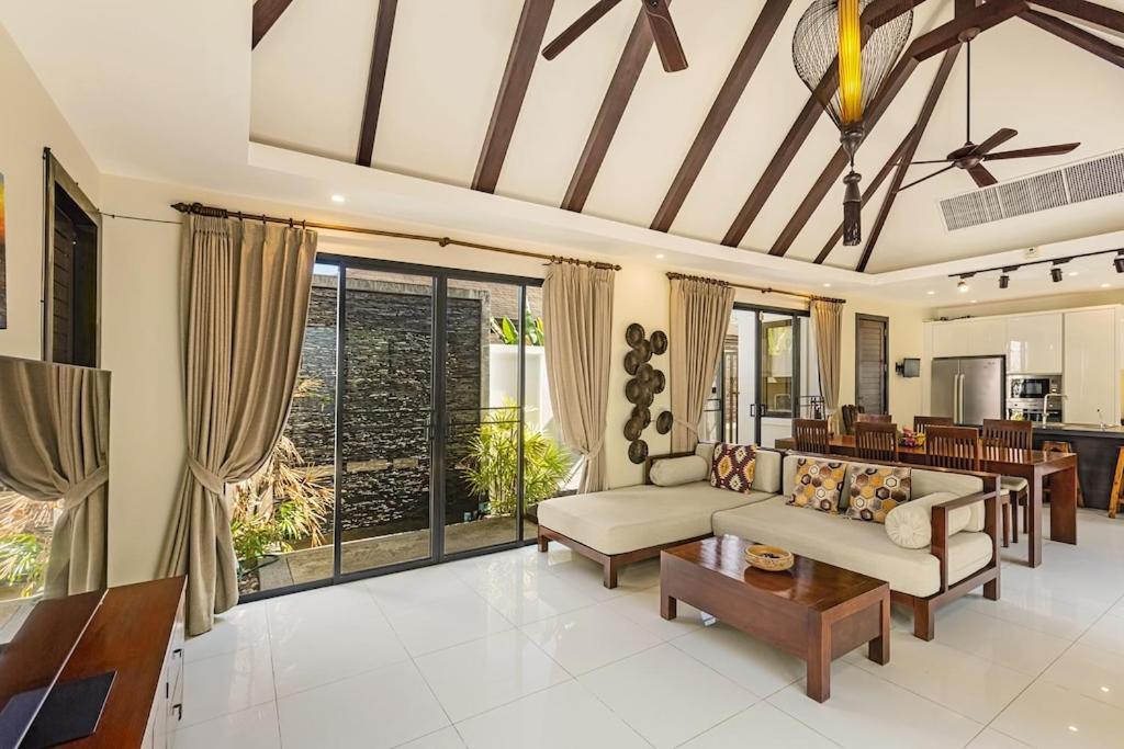 Secret Balinese Escape Villla Eva Villa *
