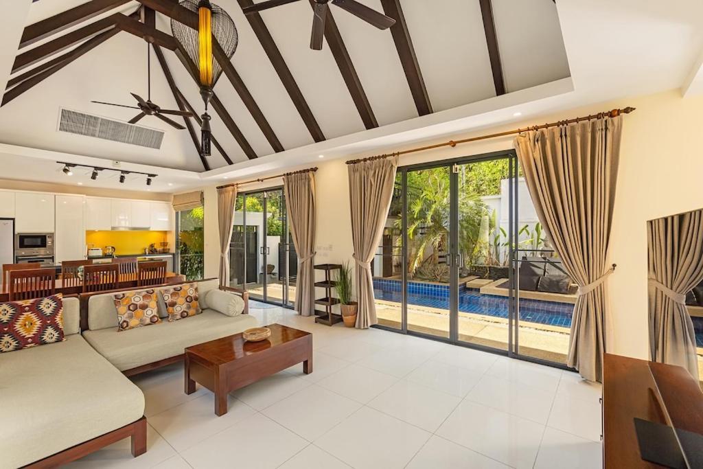 Secret Balinese Escape Villla Eva