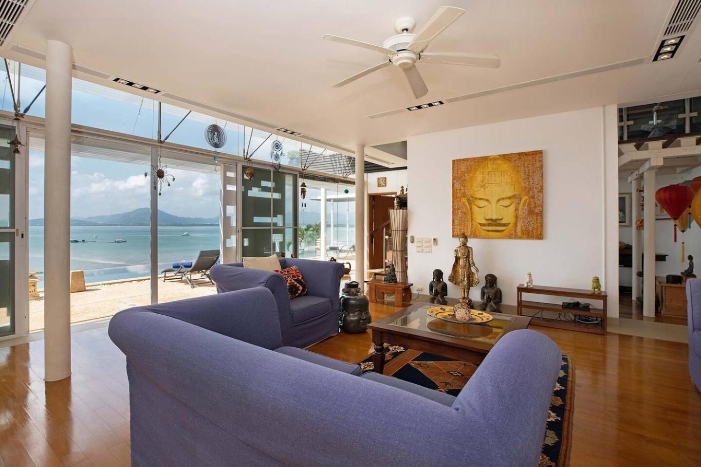 Villa Blue Horizons At The Bay
