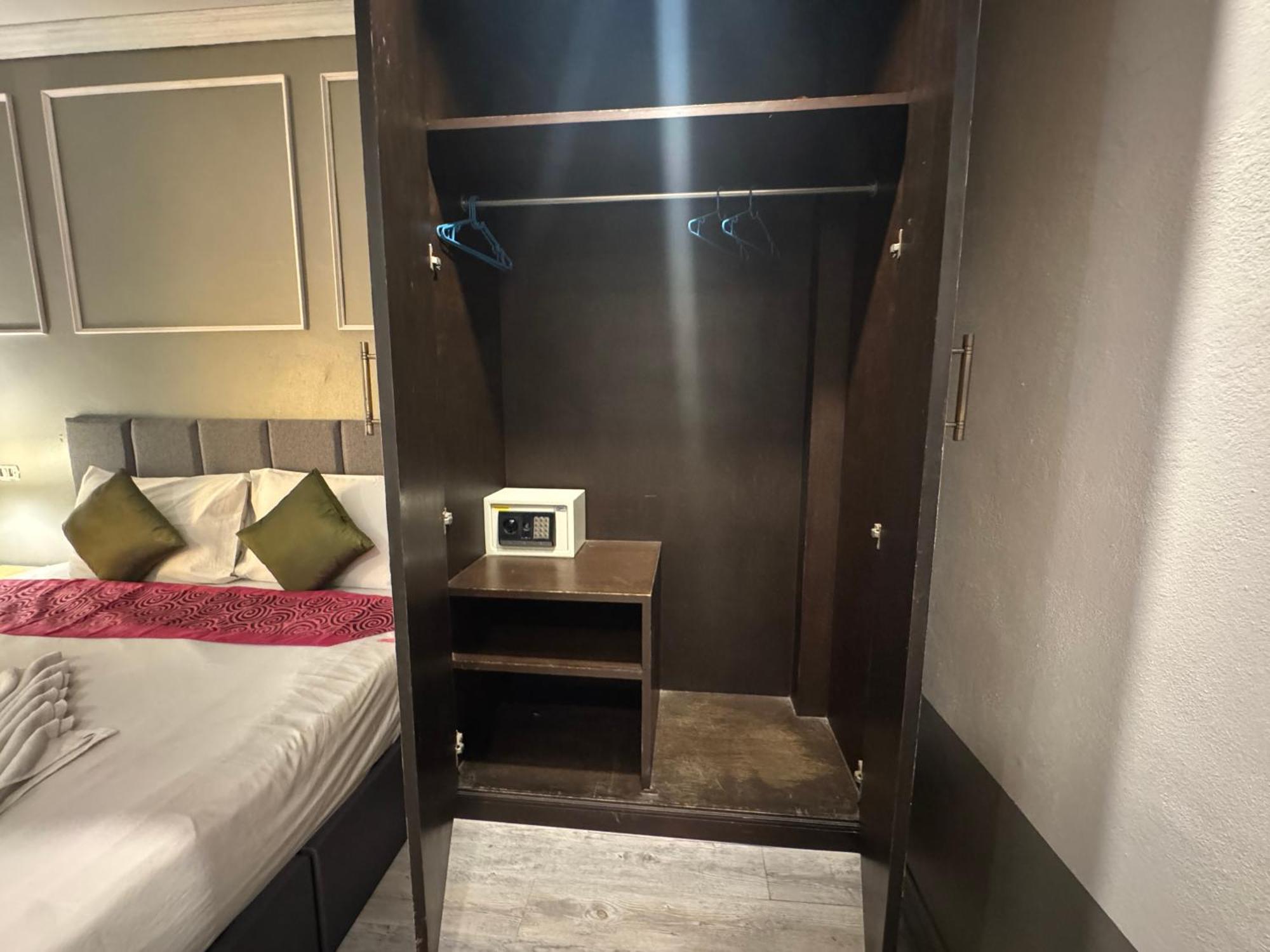 Aparthotel Zephyr House Patong
