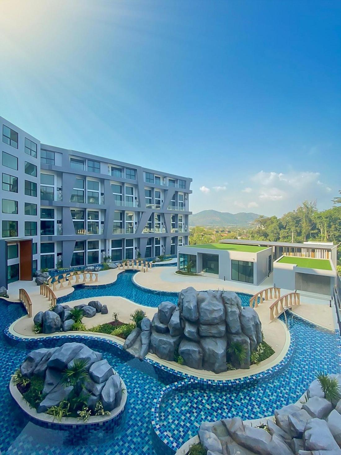 Duplex Pool Access