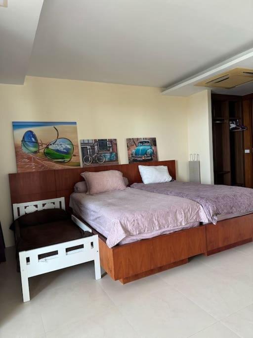 2 Bedroom Penthouse With Terrace And Great View! *