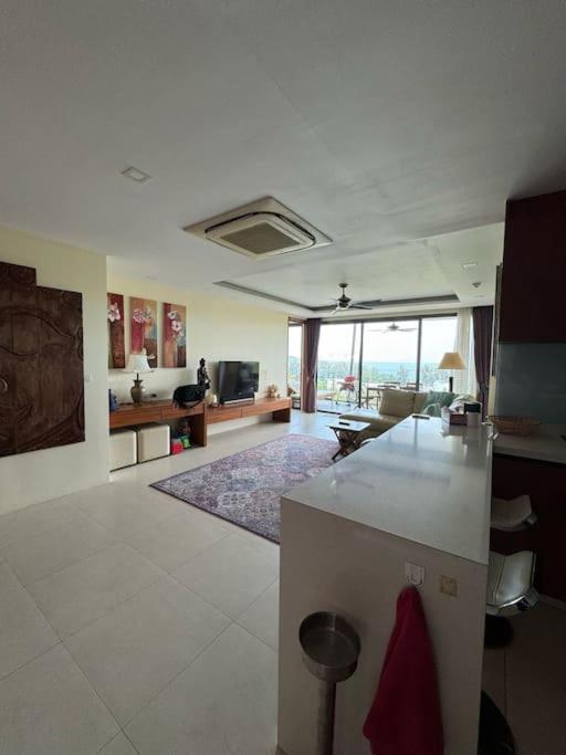 2 Bedroom Penthouse With Terrace And Great View! Apartment *