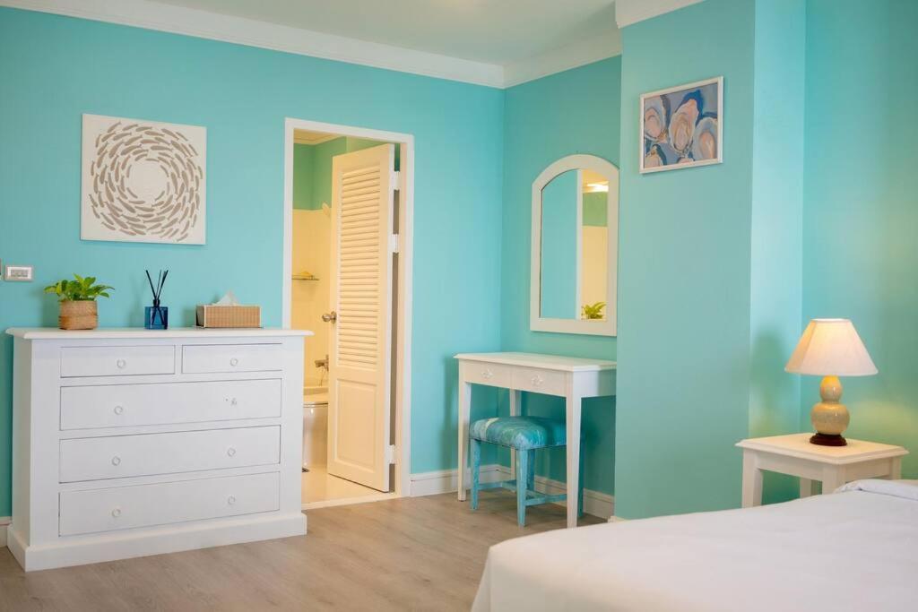 Apartment Waterfront High Tide - Ocean View *