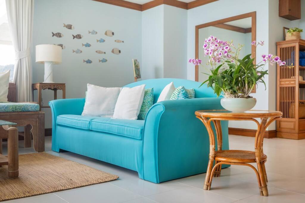 Waterfront High Tide - Ocean View Apartment Ban Karon