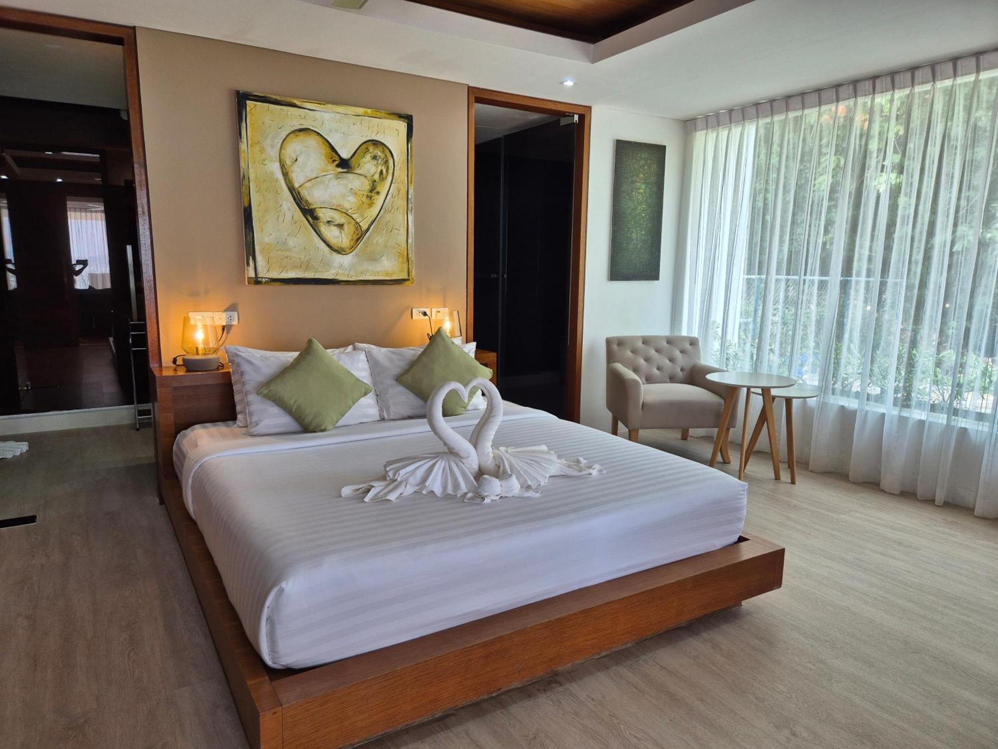 Skyfall Thailand Phuket * Cape Panwa