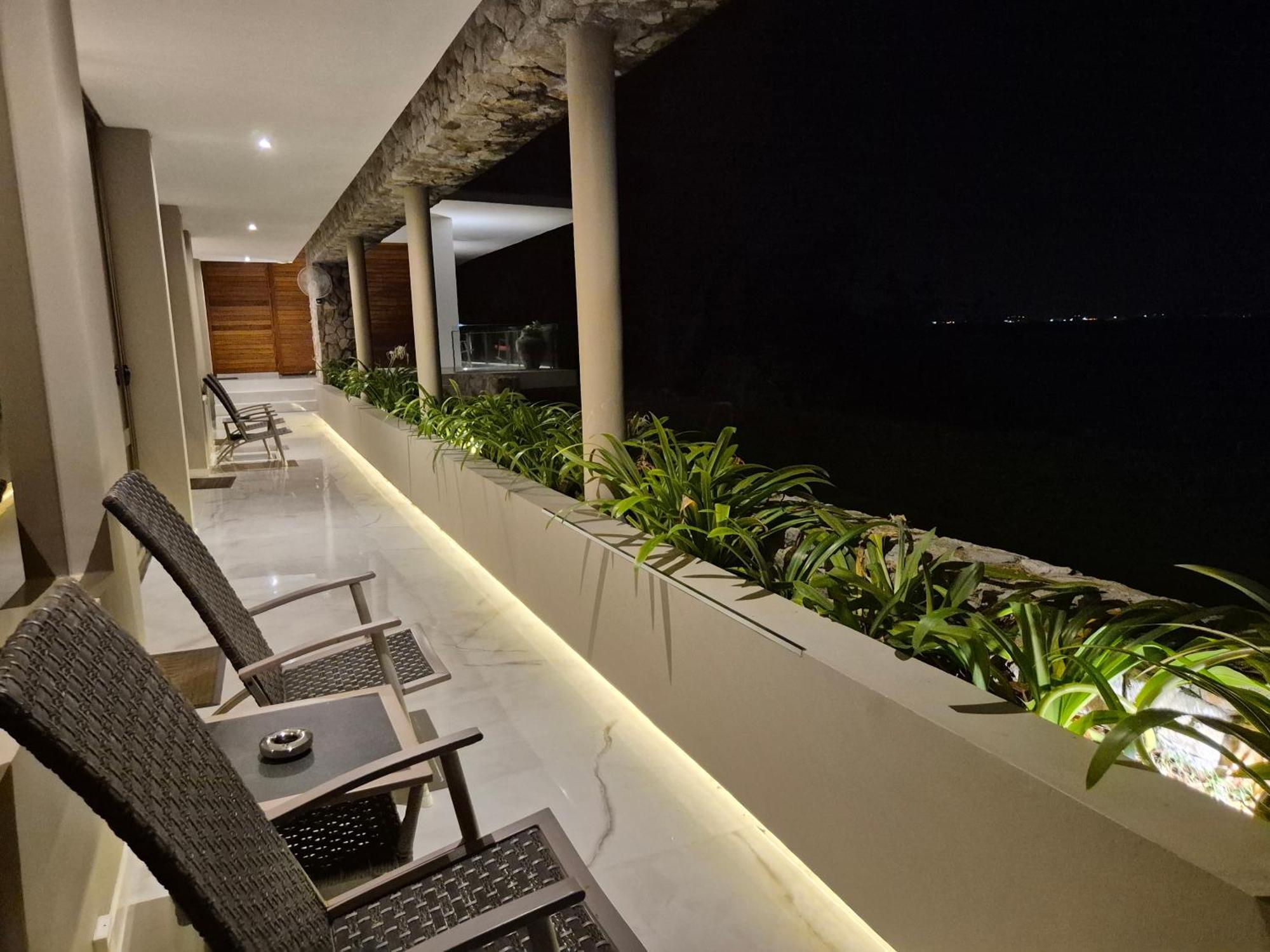 Skyfall Thailand Phuket Villa Panwa Beach