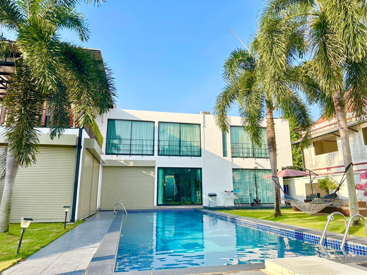 The White House Phuket
