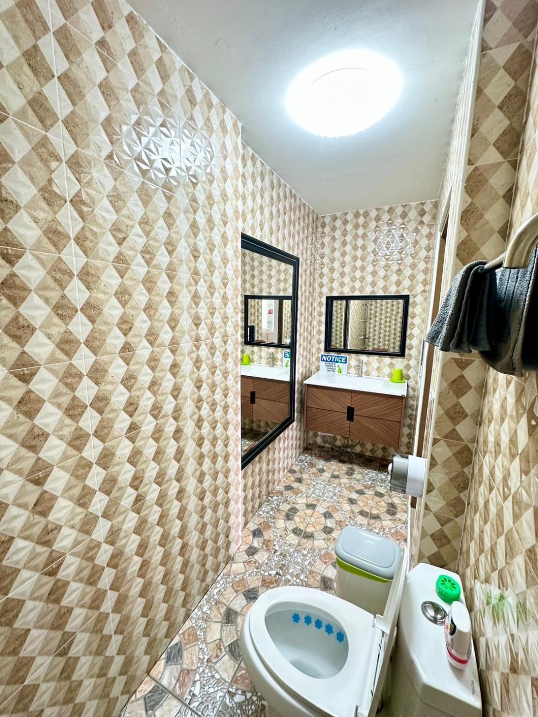 The White House Phuket Apartment