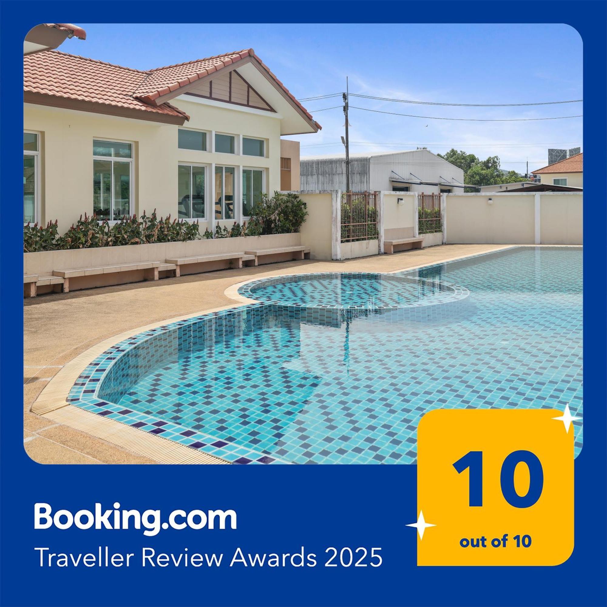 Phuket 3-bedrooms 220 M2 Private Xl-family Vila *