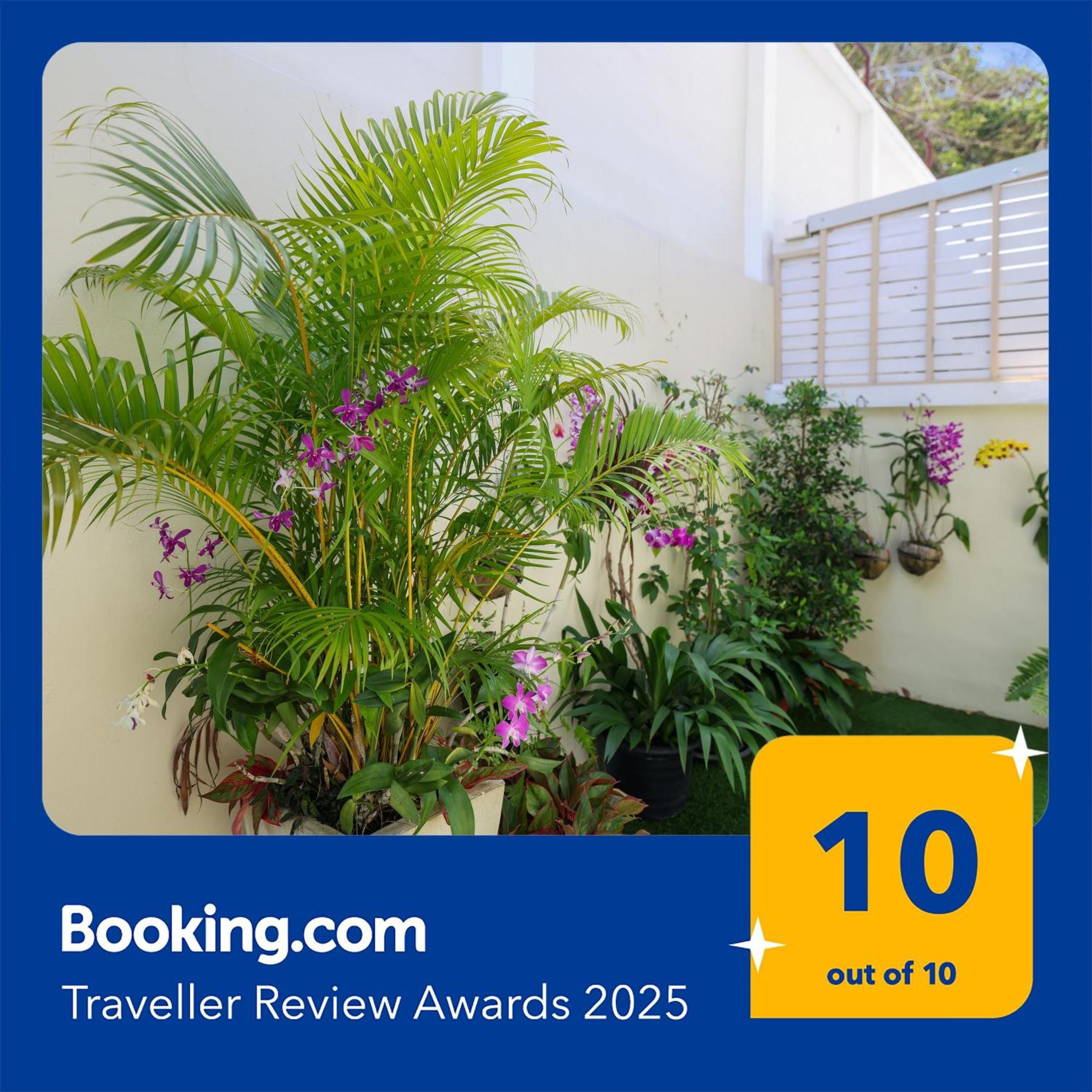 Phuket 3-bedrooms 220 M2 Private Xl-family *