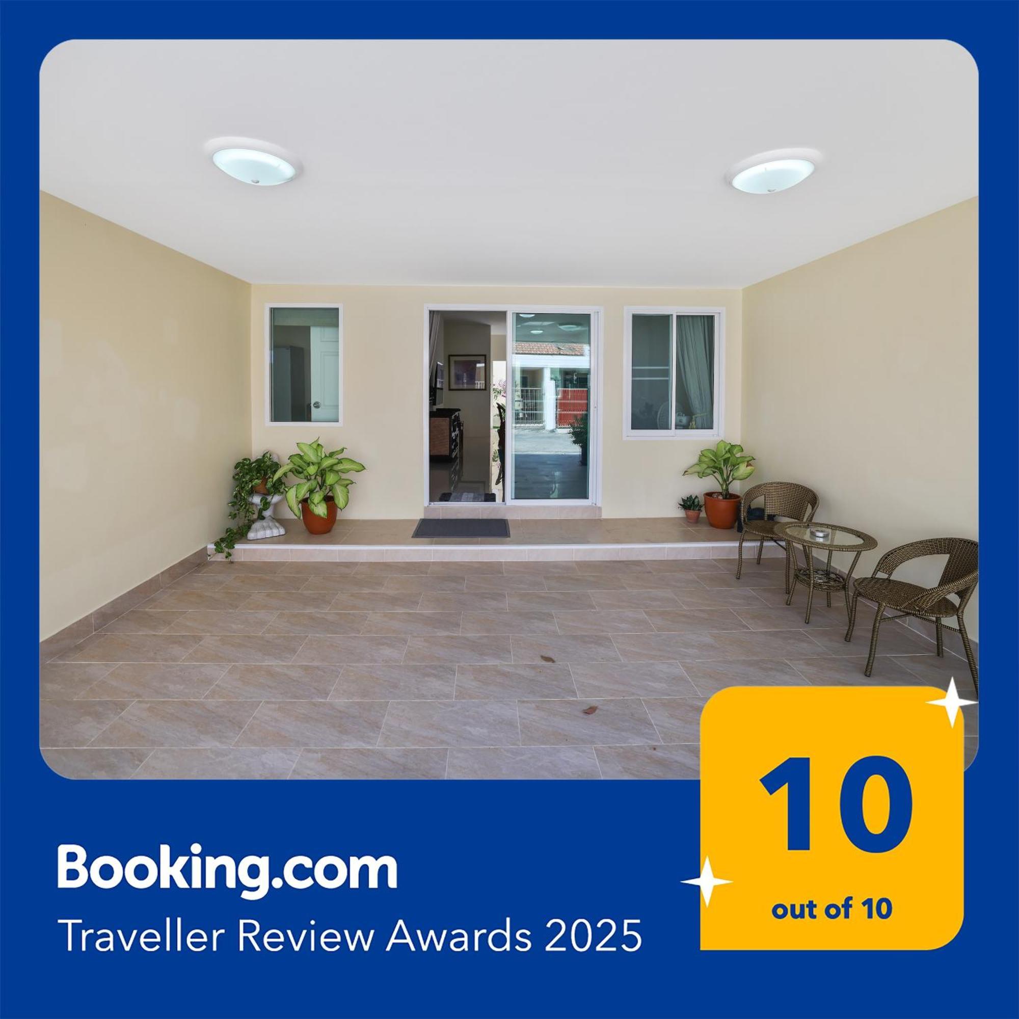 Phuket 3-bedrooms 220 M2 Private Xl-family *