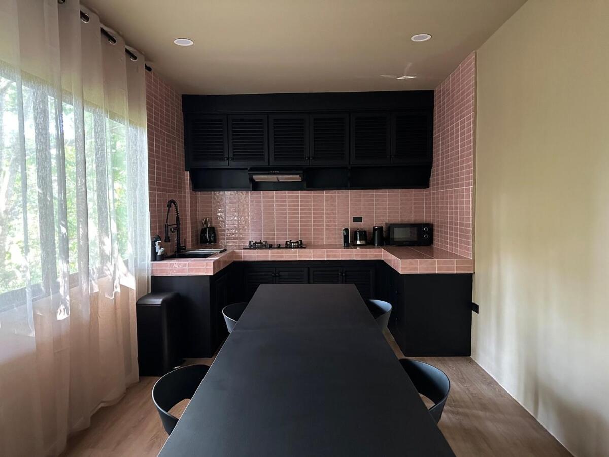 Apartment Sea View 3br 2nd Floor