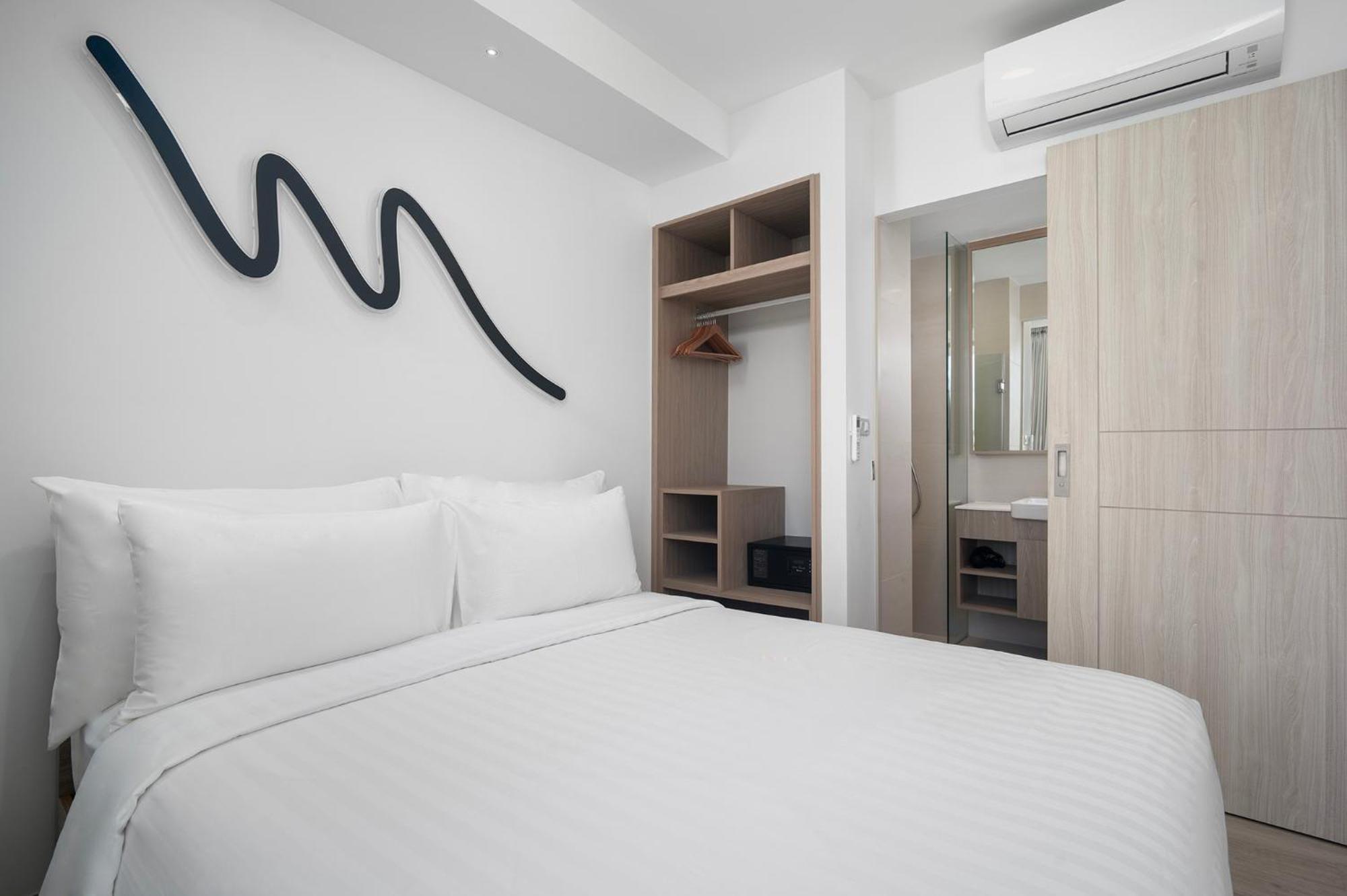 Skypark Aurora By Banyan Living *