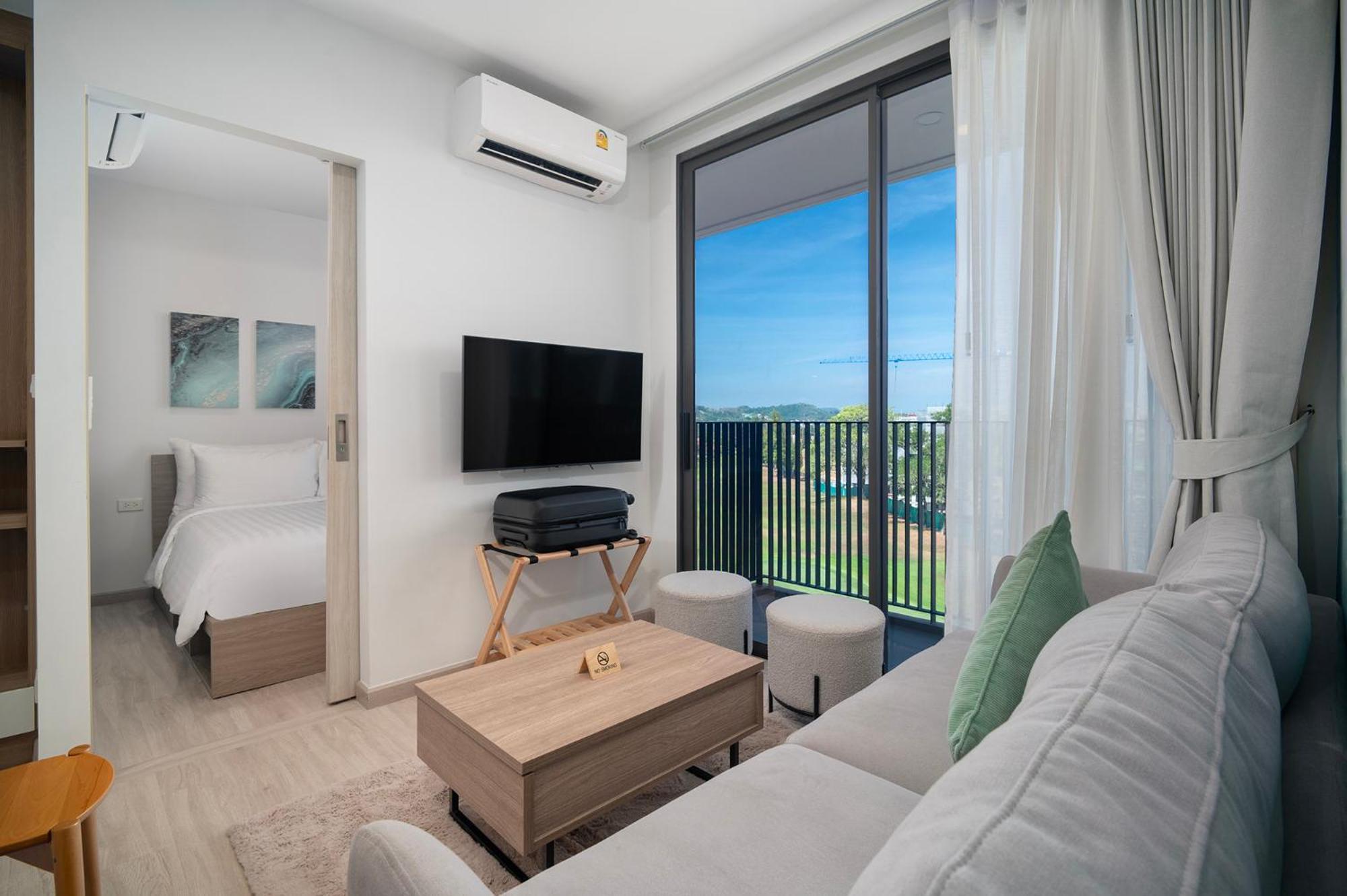 Skypark Aurora By Banyan Living Apartment